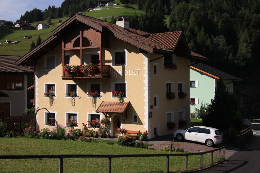Apartments Vaiolet Santa Cristina Val Gardena Zewnętrze zdjęcie