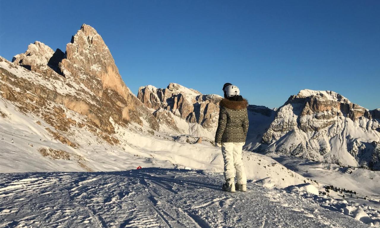 Apartments Vaiolet Santa Cristina Val Gardena Zewnętrze zdjęcie